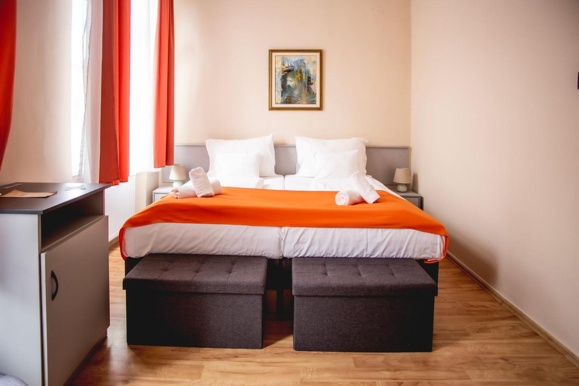 Kapos Hotel 3*